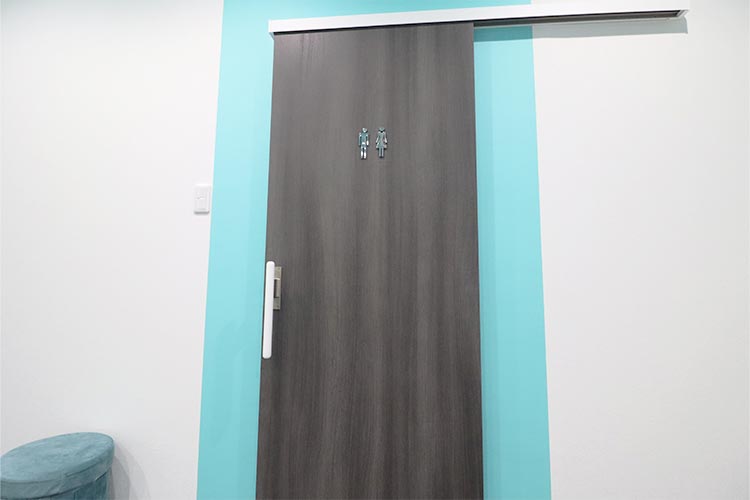 トイレ入口